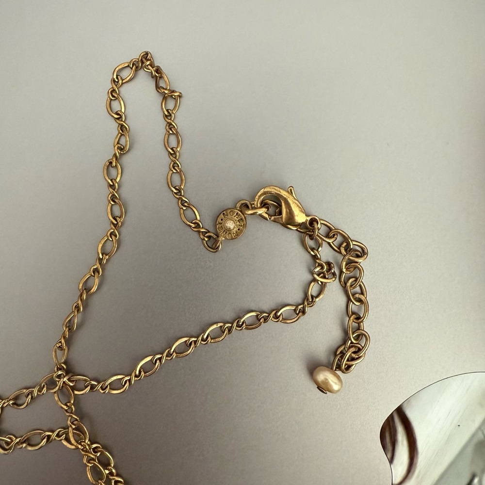 Monet Gold Necklace with Pearl Accent - vintage necklace  gold color - Picture 2 of 5